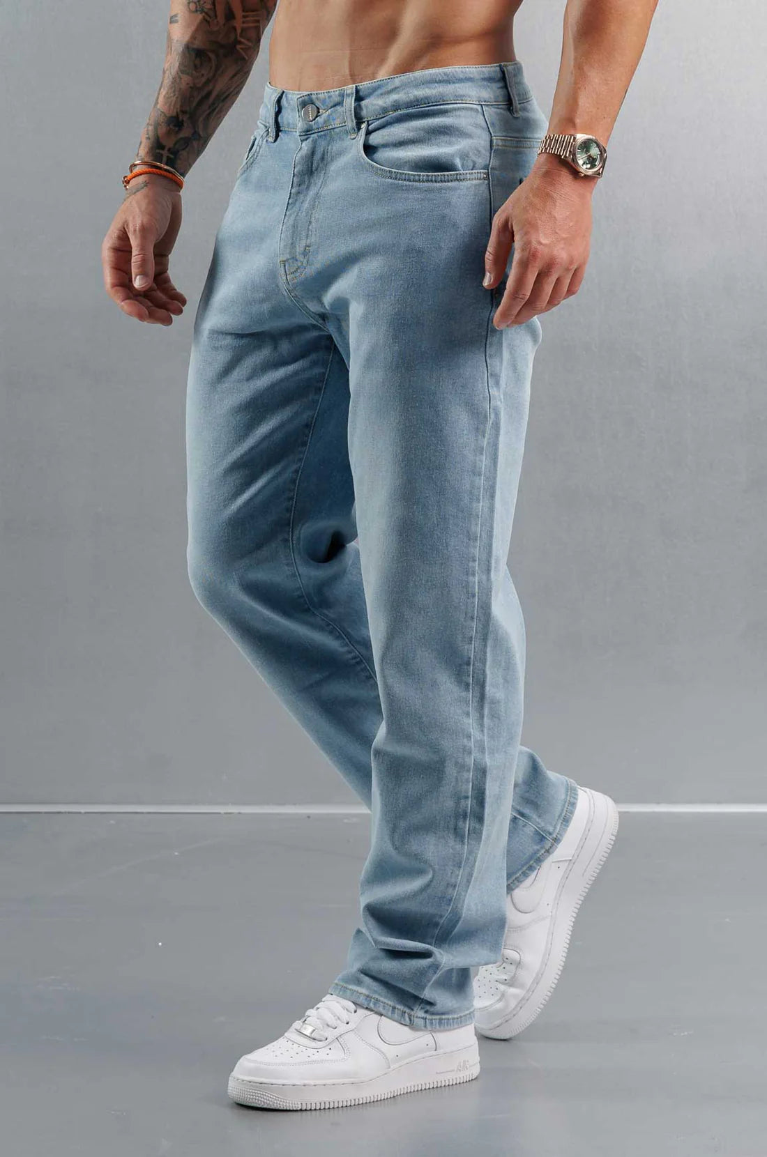 Baggy-Jeans – helle Blauwaschung