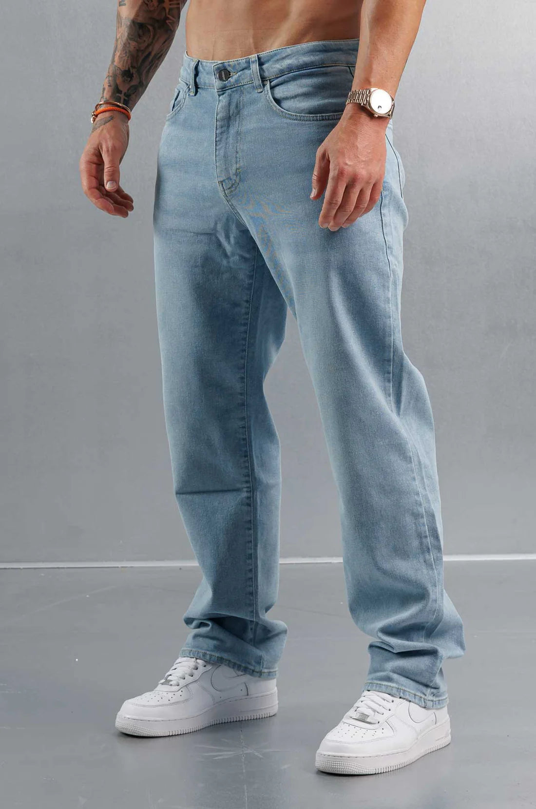 Baggy-Jeans – helle Blauwaschung